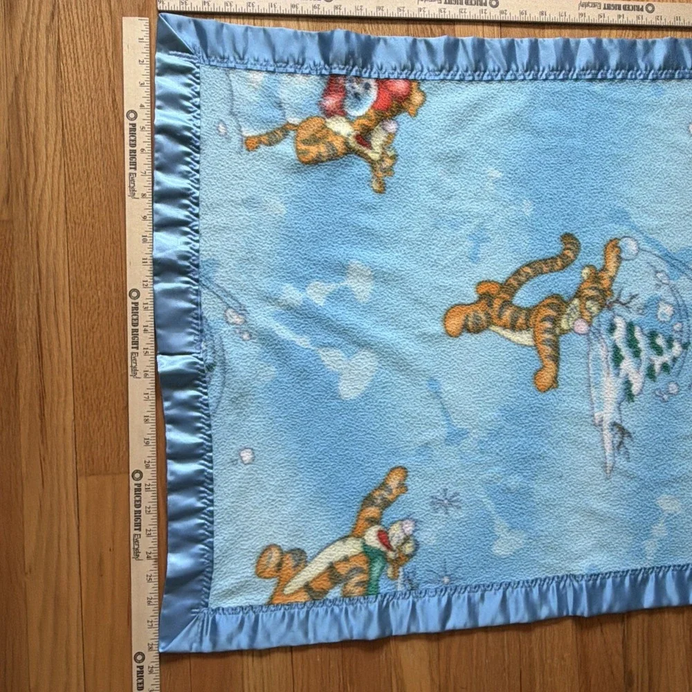 Disney Baby Blue Tigger Baby Blanket Satin Silky Edge Lovey Crown Crafts